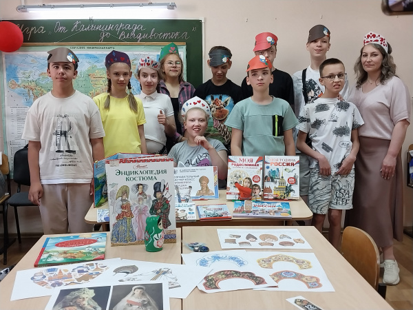 Русский стиль своими руками: от истории символов к мастер-классу по кокошнику