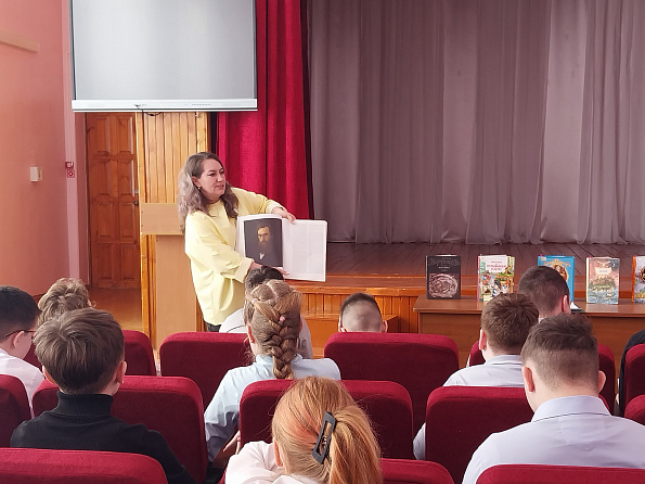 К 170-летию Третьяковской галереи спецбиблиотека организовала эстетический час по картине Михаила Врубеля